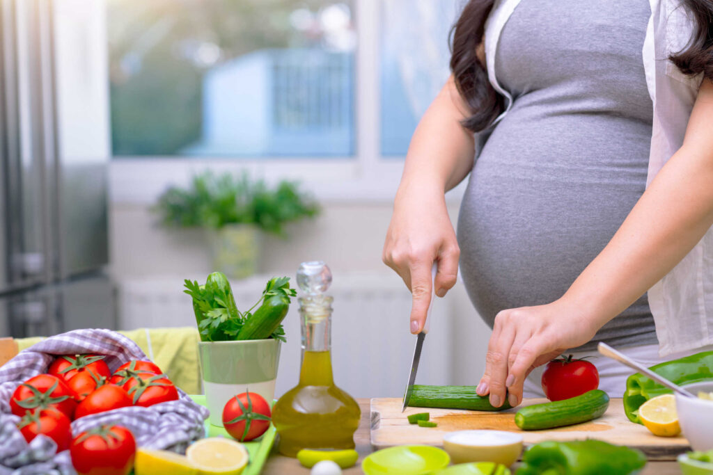 Dziesięć zasad prawidłowego żywienia w ciąży